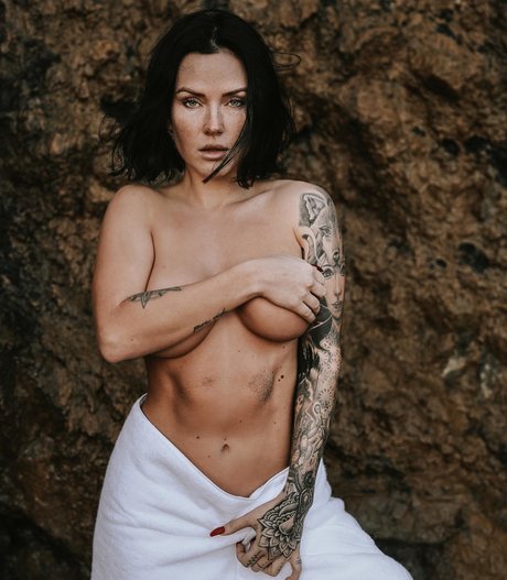 Nacktes geleaktes OnlyFans-Foto von Kayla Lauren