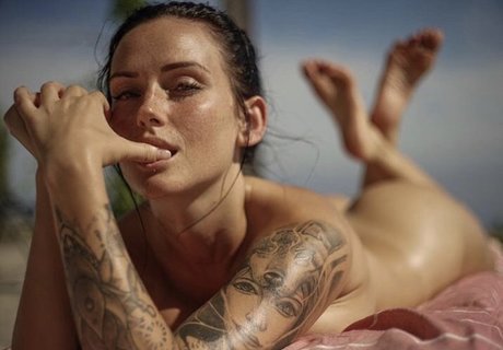 Nacktes geleaktes OnlyFans-Foto von Kayla Lauren