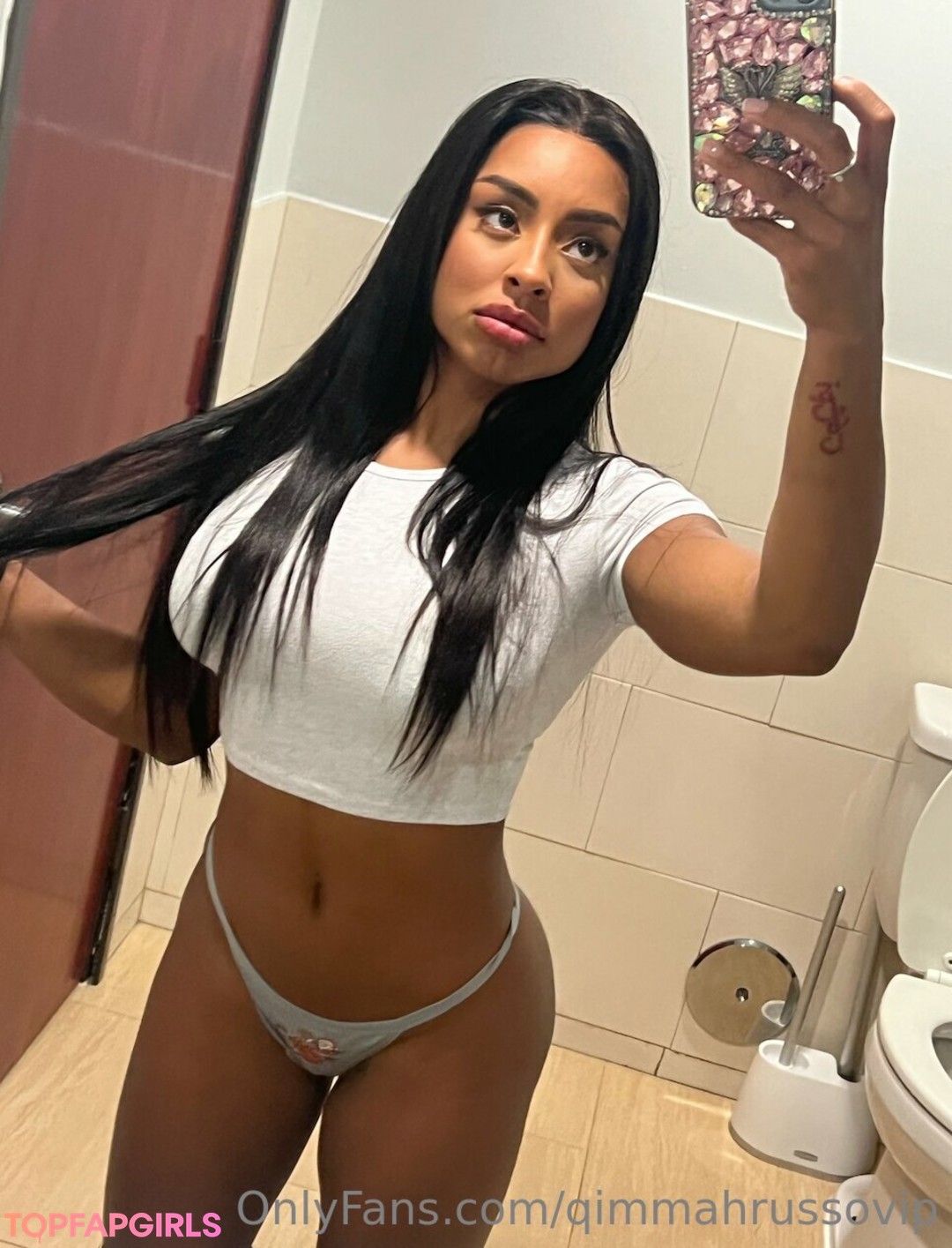 Nacktes geleaktes OnlyFans-Foto von Qimmah Russo #1001