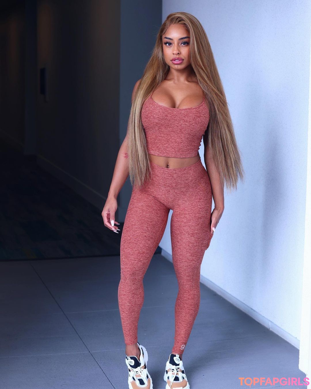 Nacktes geleaktes OnlyFans-Foto von Qimmah Russo #1032