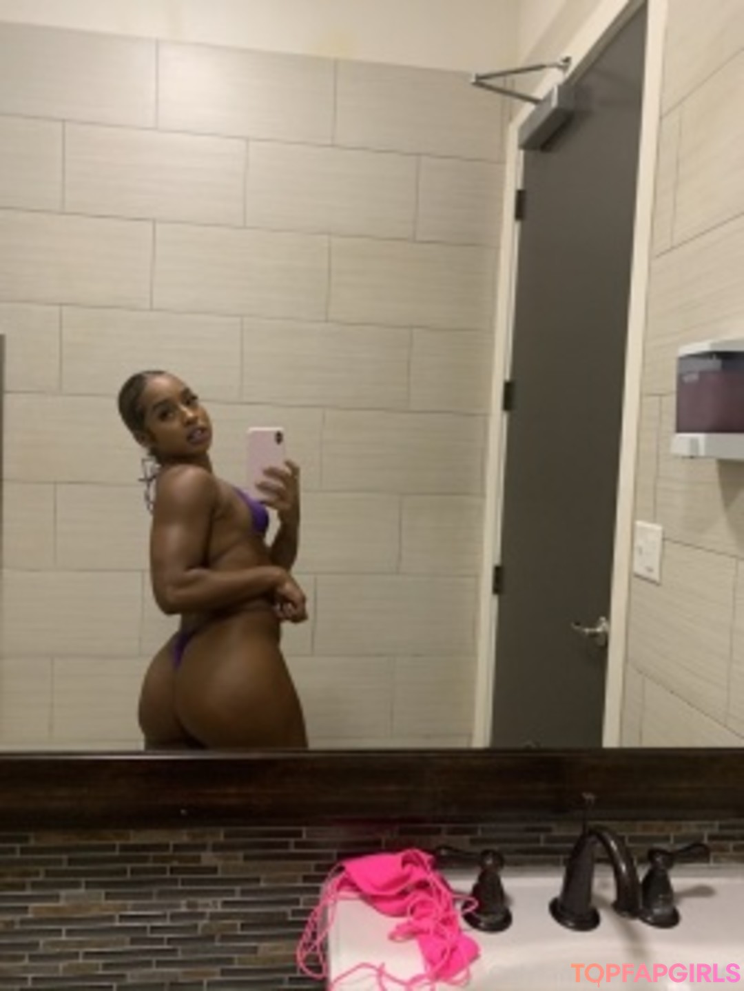 Nacktes geleaktes OnlyFans-Foto von Qimmah Russo #28