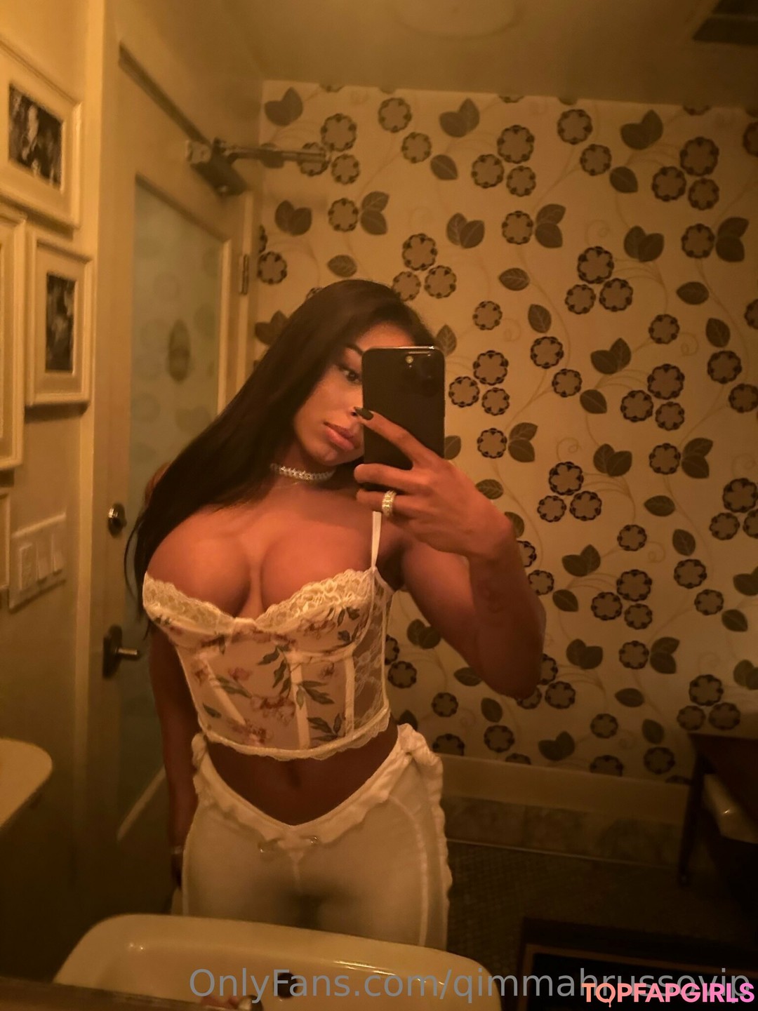 Nacktes geleaktes OnlyFans-Foto von Qimmah Russo #347