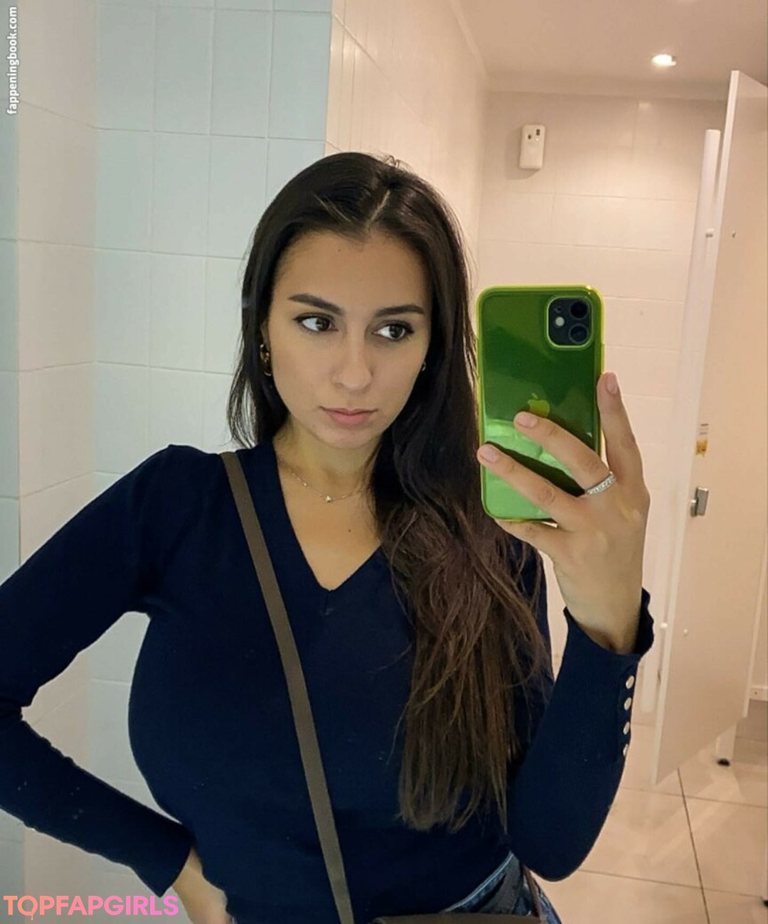 Nacktes geleaktes OnlyFans-Foto von Giulia Daqna #135