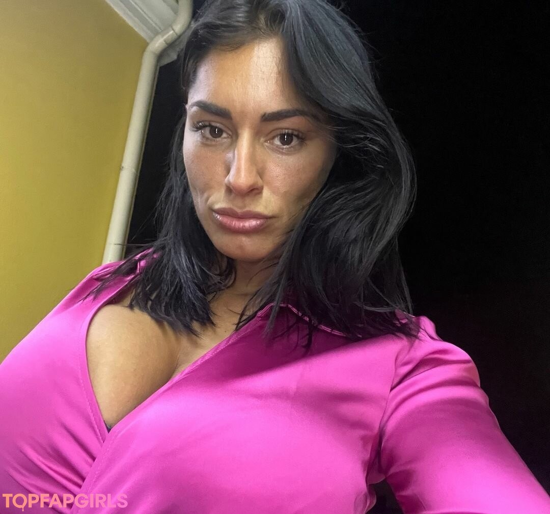 Nacktes geleaktes OnlyFans-Foto von Giulia Daqna #212