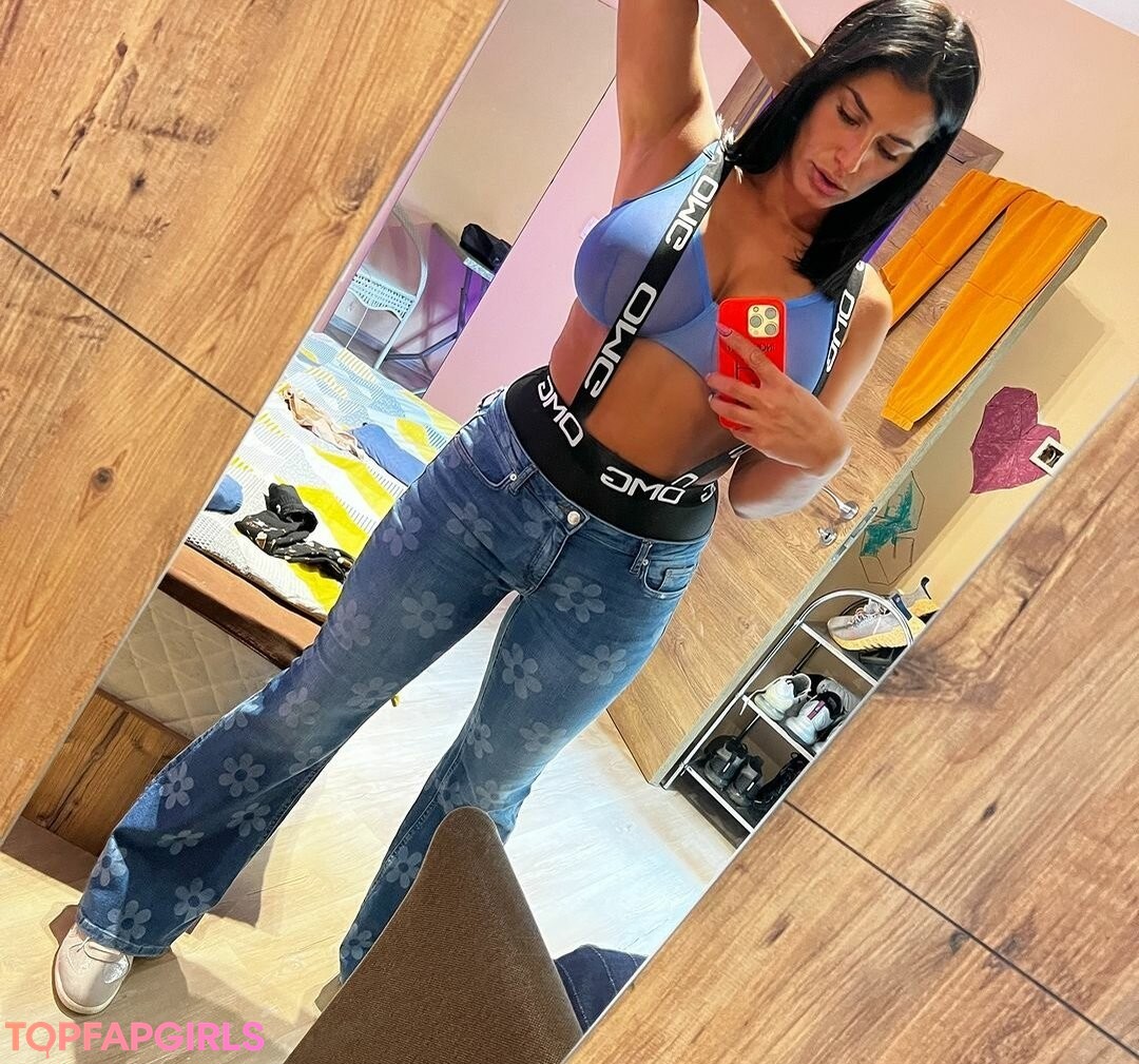 Nacktes geleaktes OnlyFans-Foto von Giulia Daqna #225