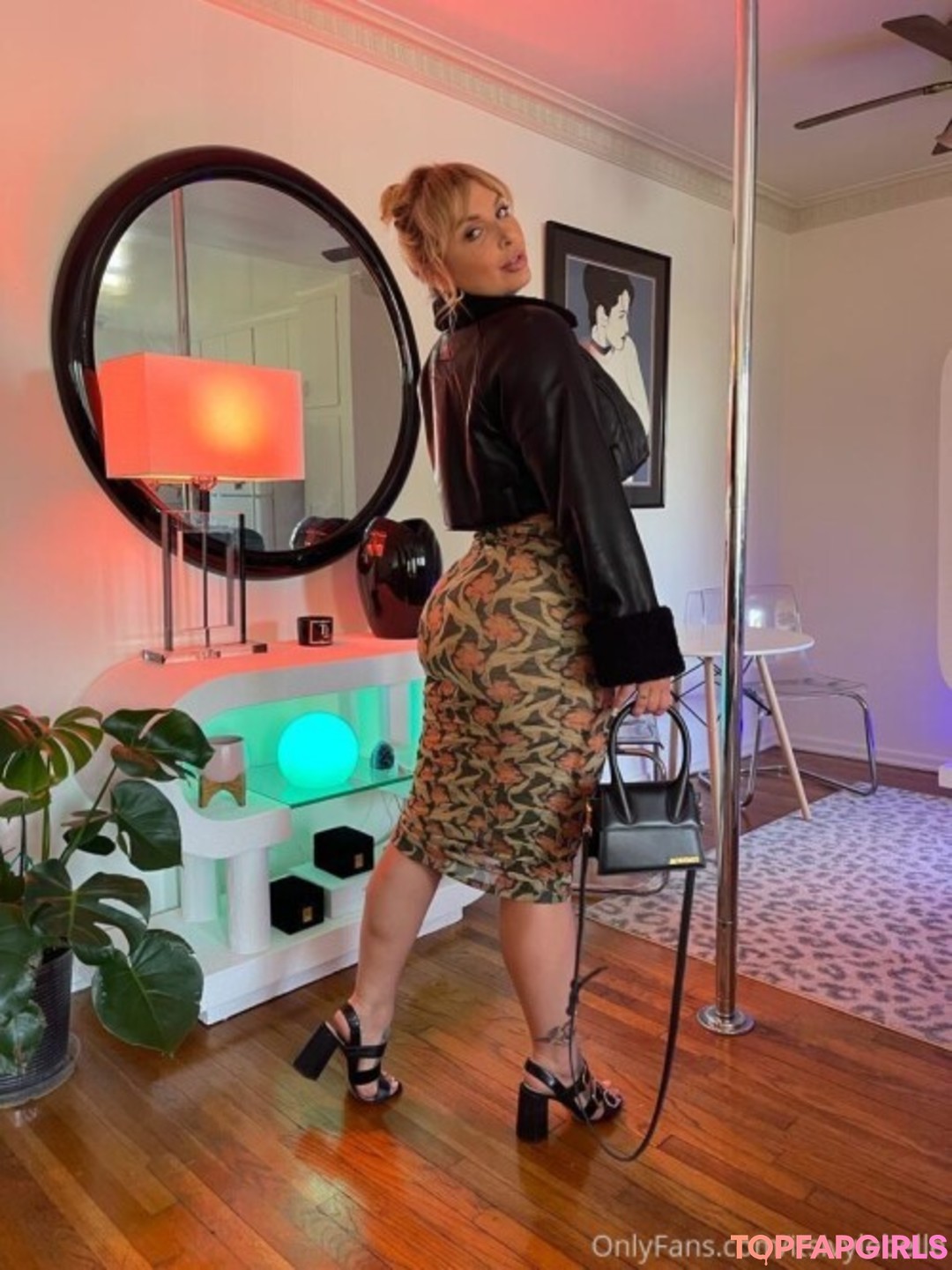 Nacktes geleaktes OnlyFans-Foto von Ivy Lebelle #24
