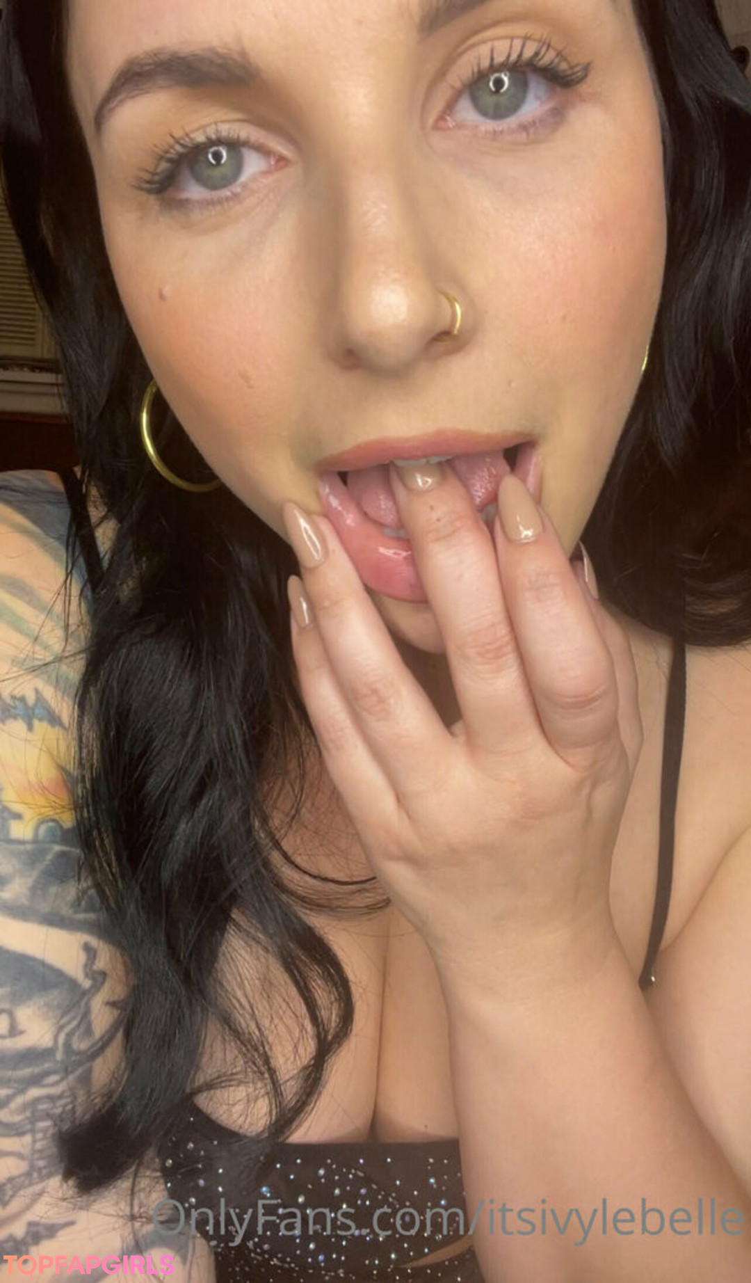 Nacktes geleaktes OnlyFans-Foto von Ivy Lebelle #484