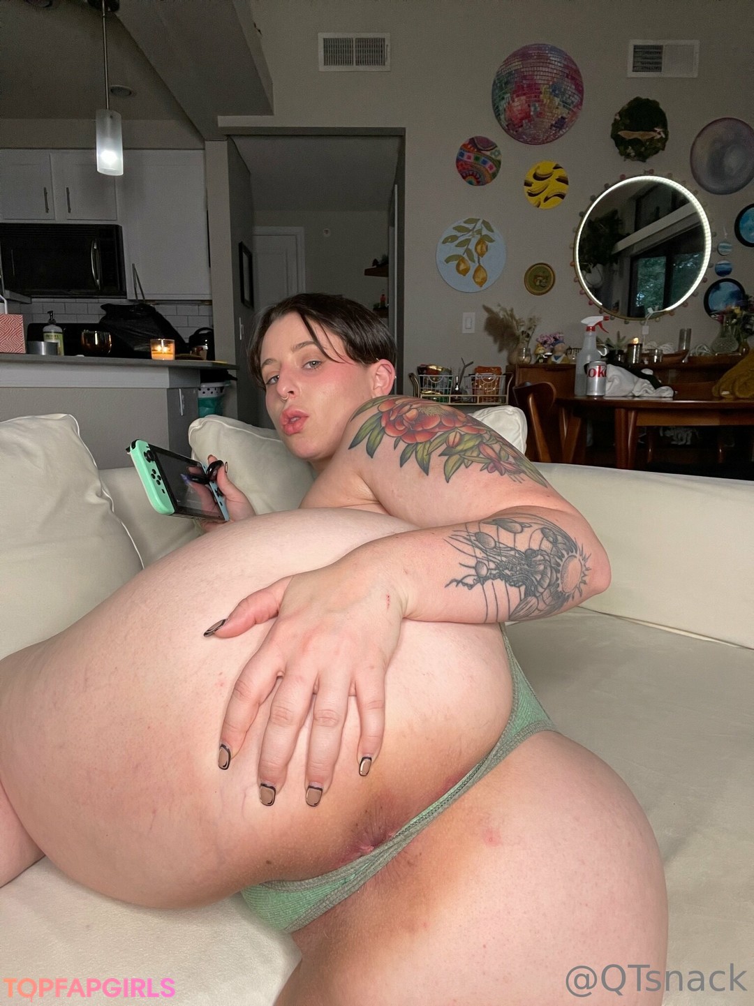 Nacktes geleaktes OnlyFans-Foto von Qtsnack #757