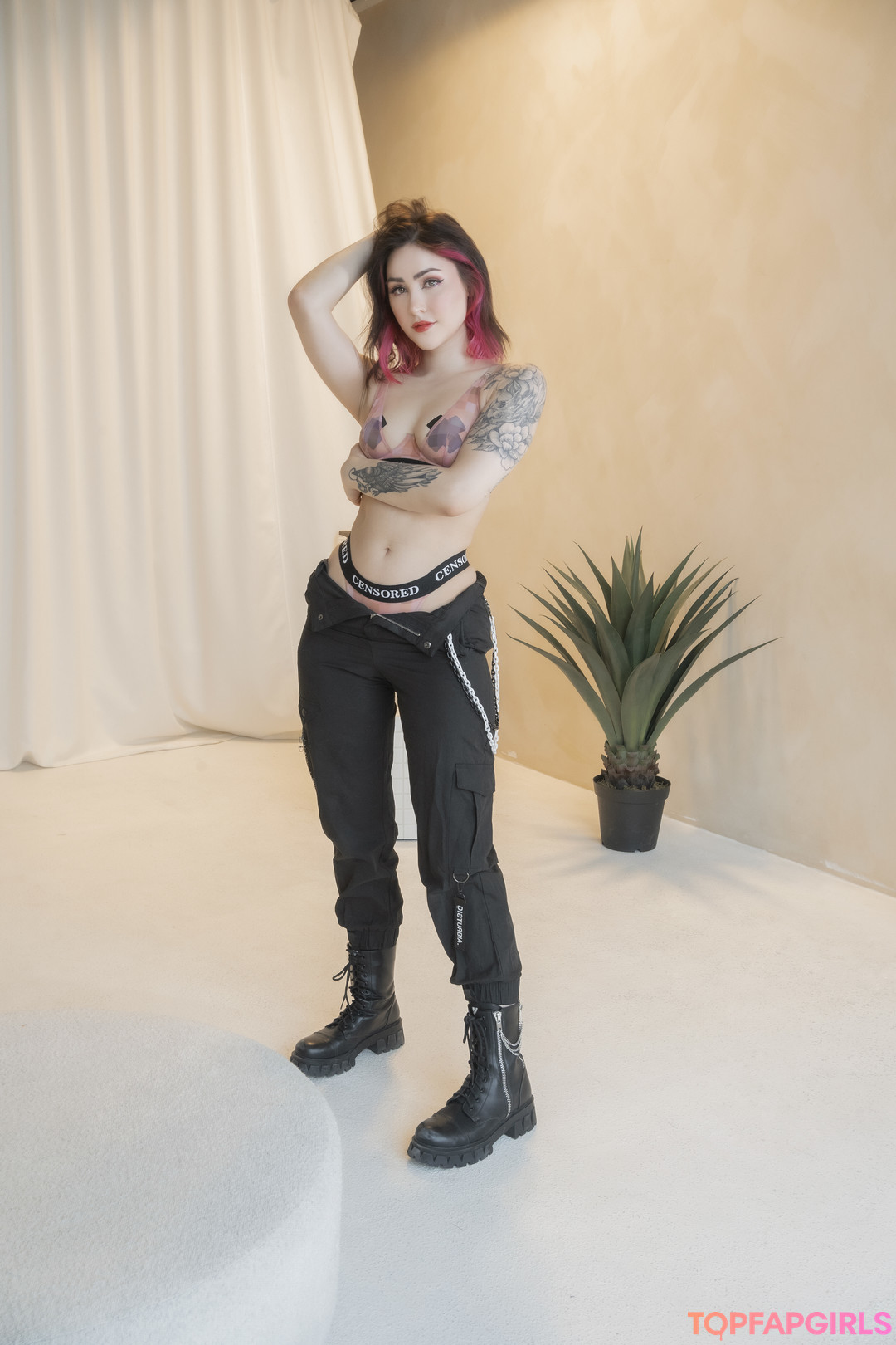 Nacktes geleaktes OnlyFans-Foto von Luxlo #1737
