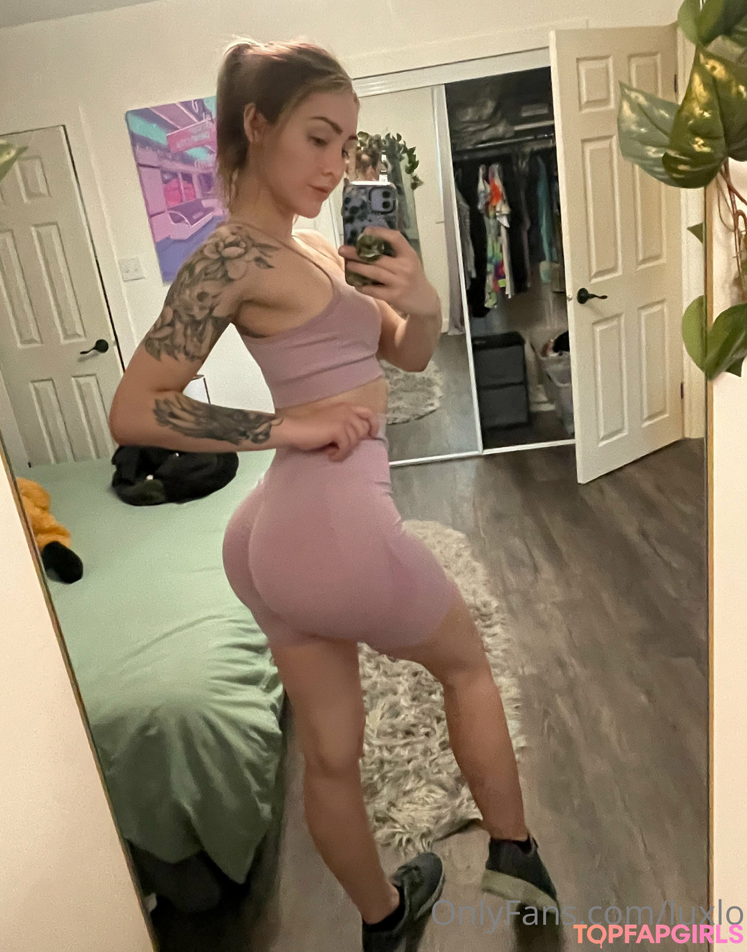 Nacktes geleaktes OnlyFans-Foto von Luxlo #214