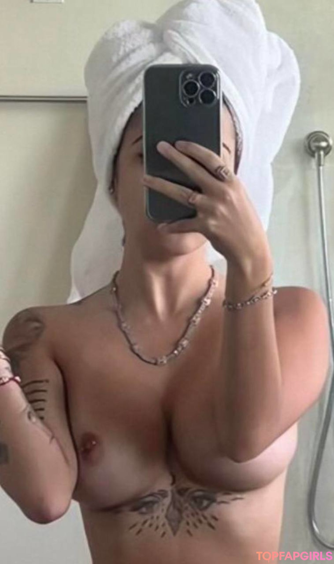 Nacktes geleaktes OnlyFans-Foto von Malu Trevejo #585