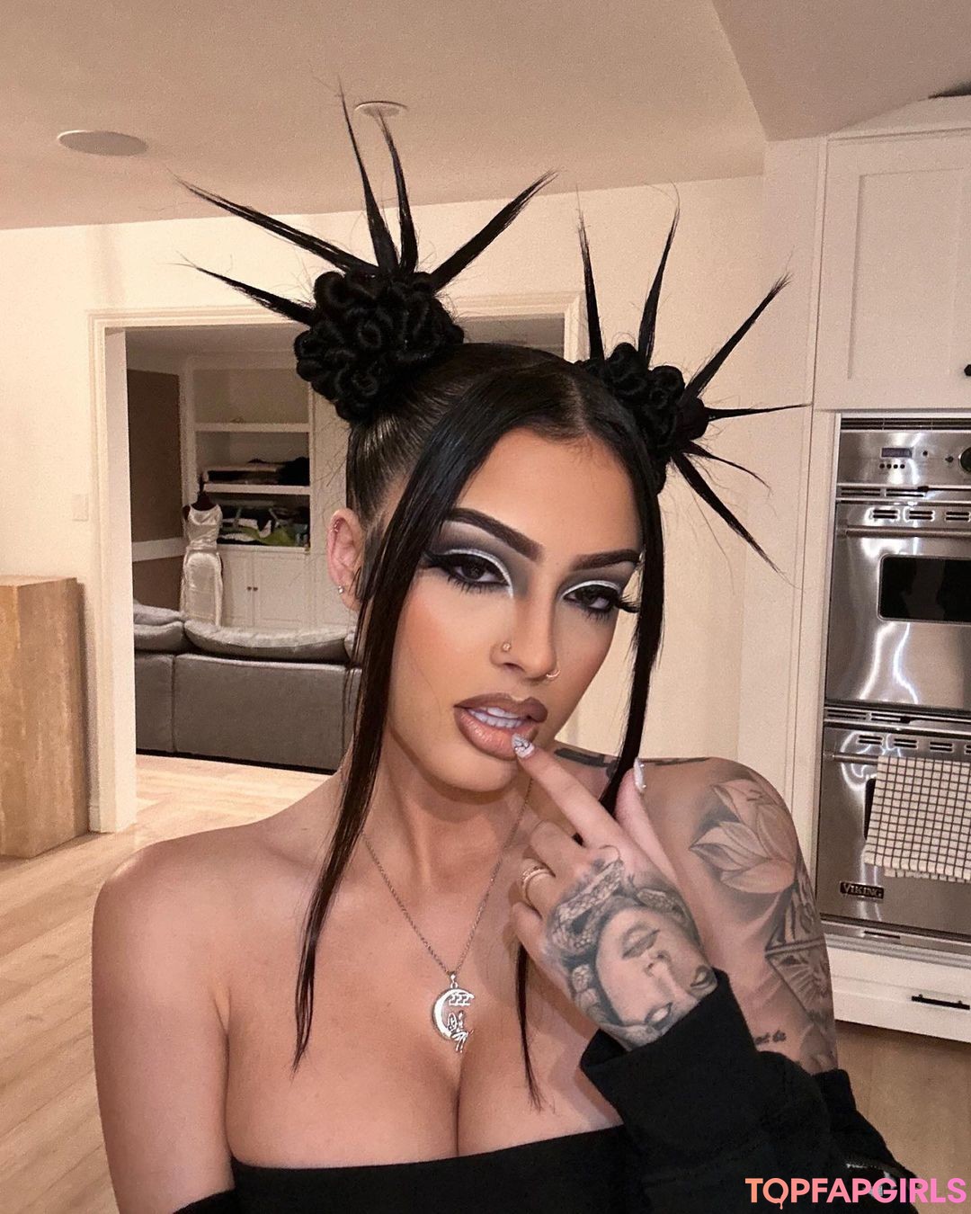 Nacktes geleaktes OnlyFans-Foto von Malu Trevejo #807