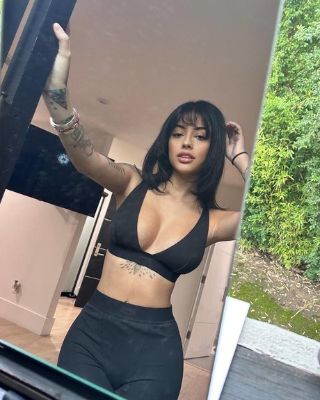 Nacktes geleaktes OnlyFans-Foto von Malu Trevejo