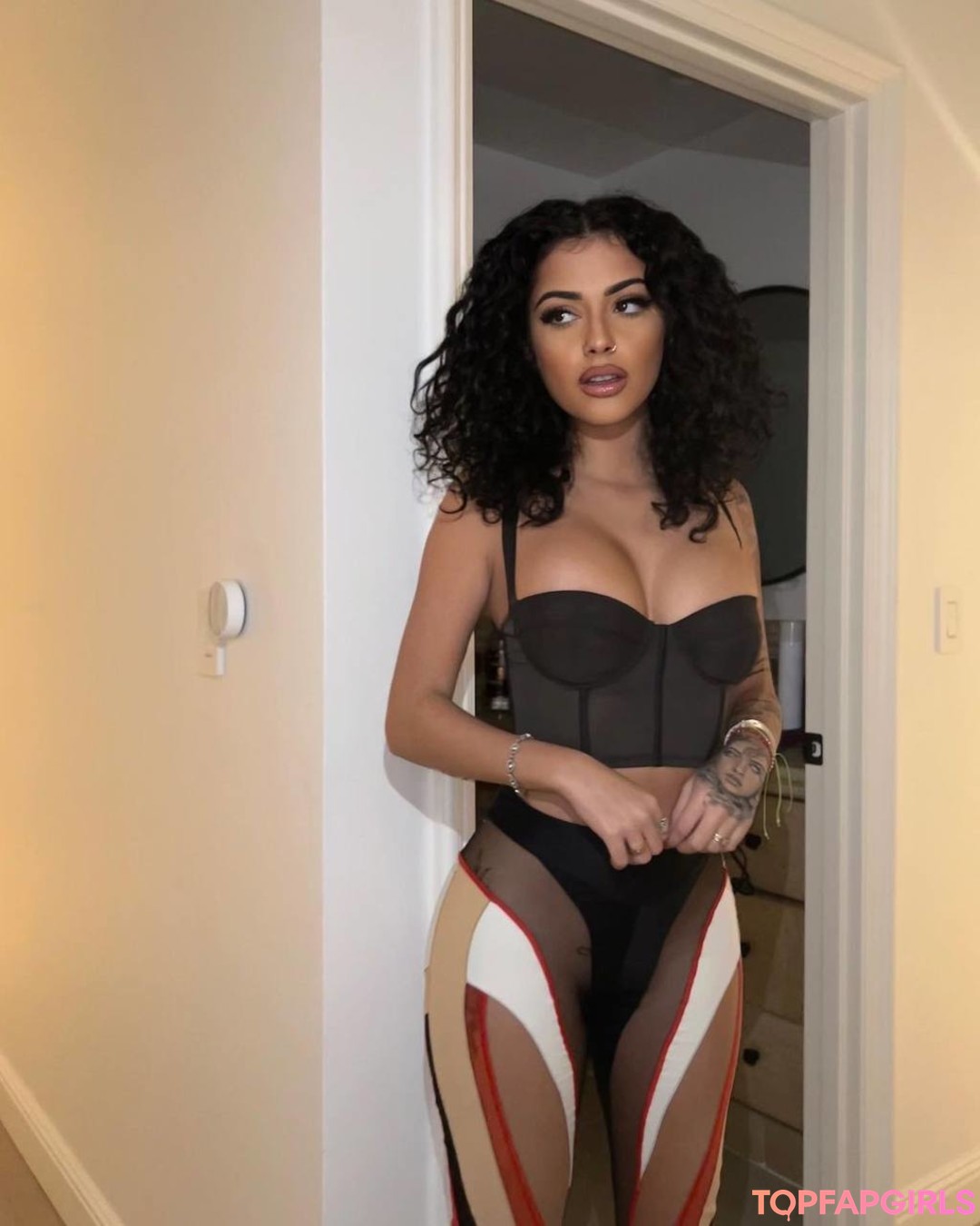 Nacktes geleaktes OnlyFans-Foto von Malu Trevejo #899