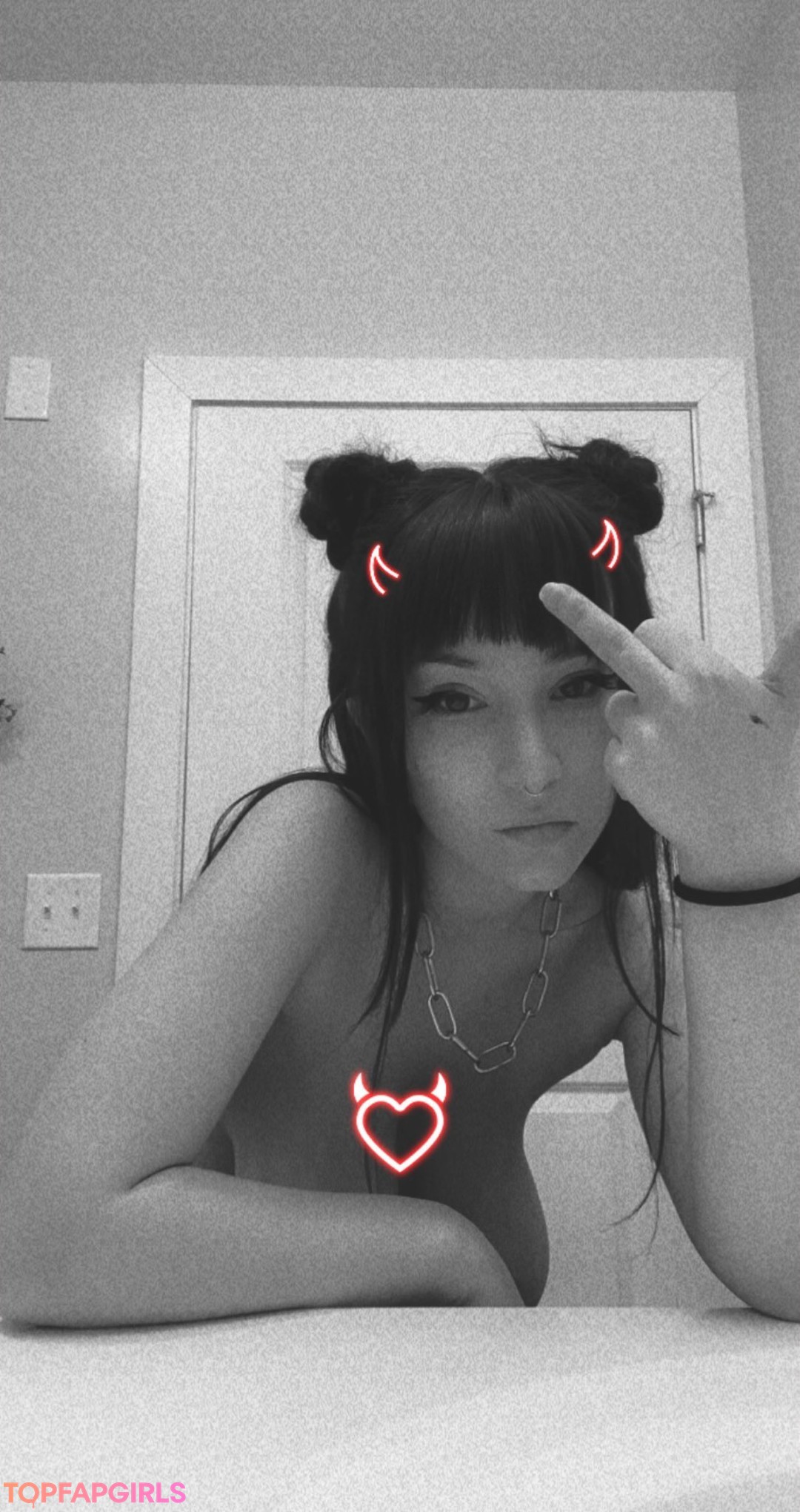 Nacktes geleaktes OnlyFans-Foto von Big Titty Goth Egg #605