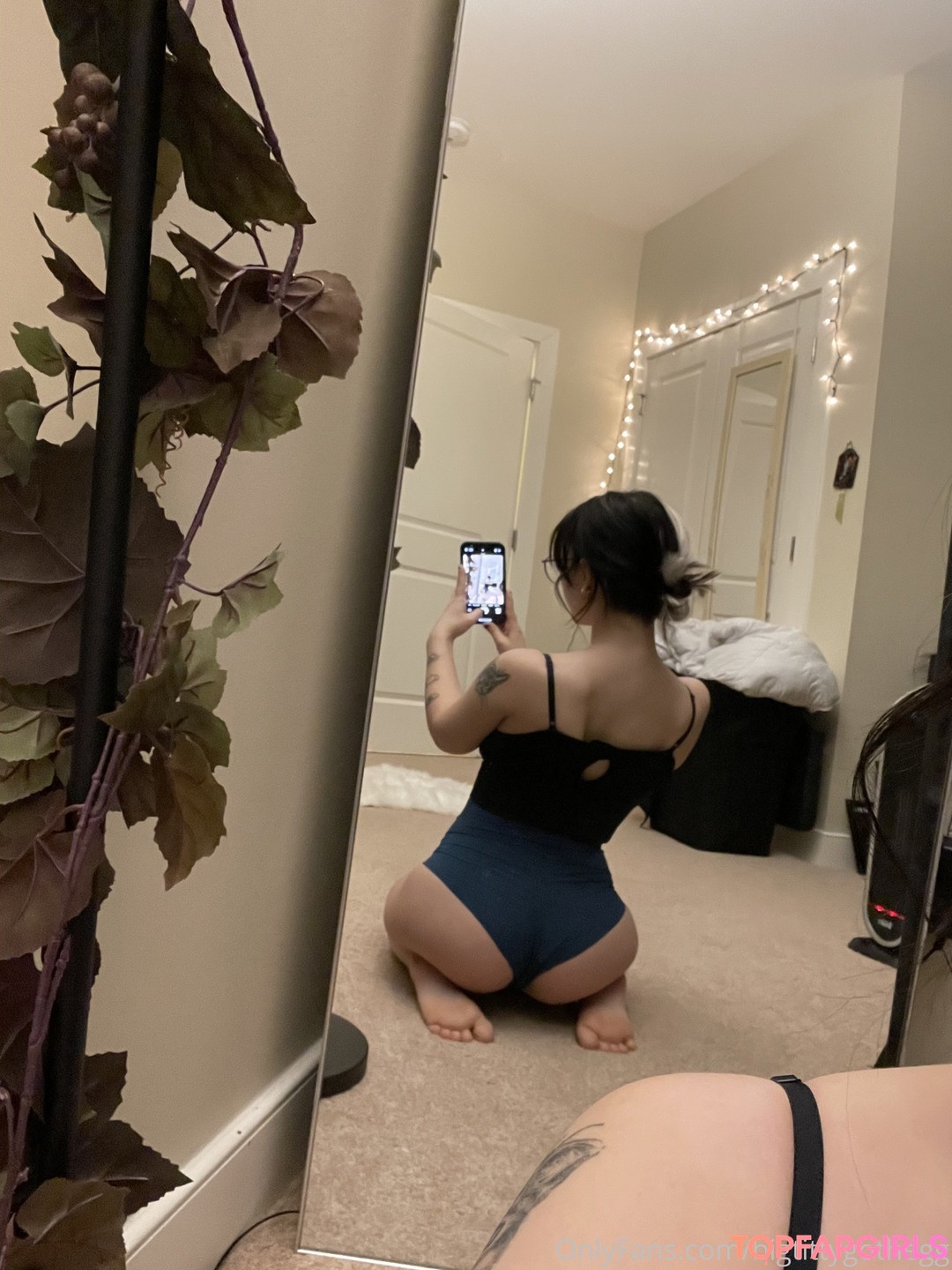 Nacktes geleaktes OnlyFans-Foto von Big Titty Goth Egg #727