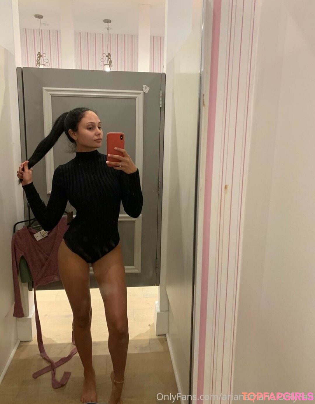 Nacktes geleaktes OnlyFans-Foto von Ariana Marie #745