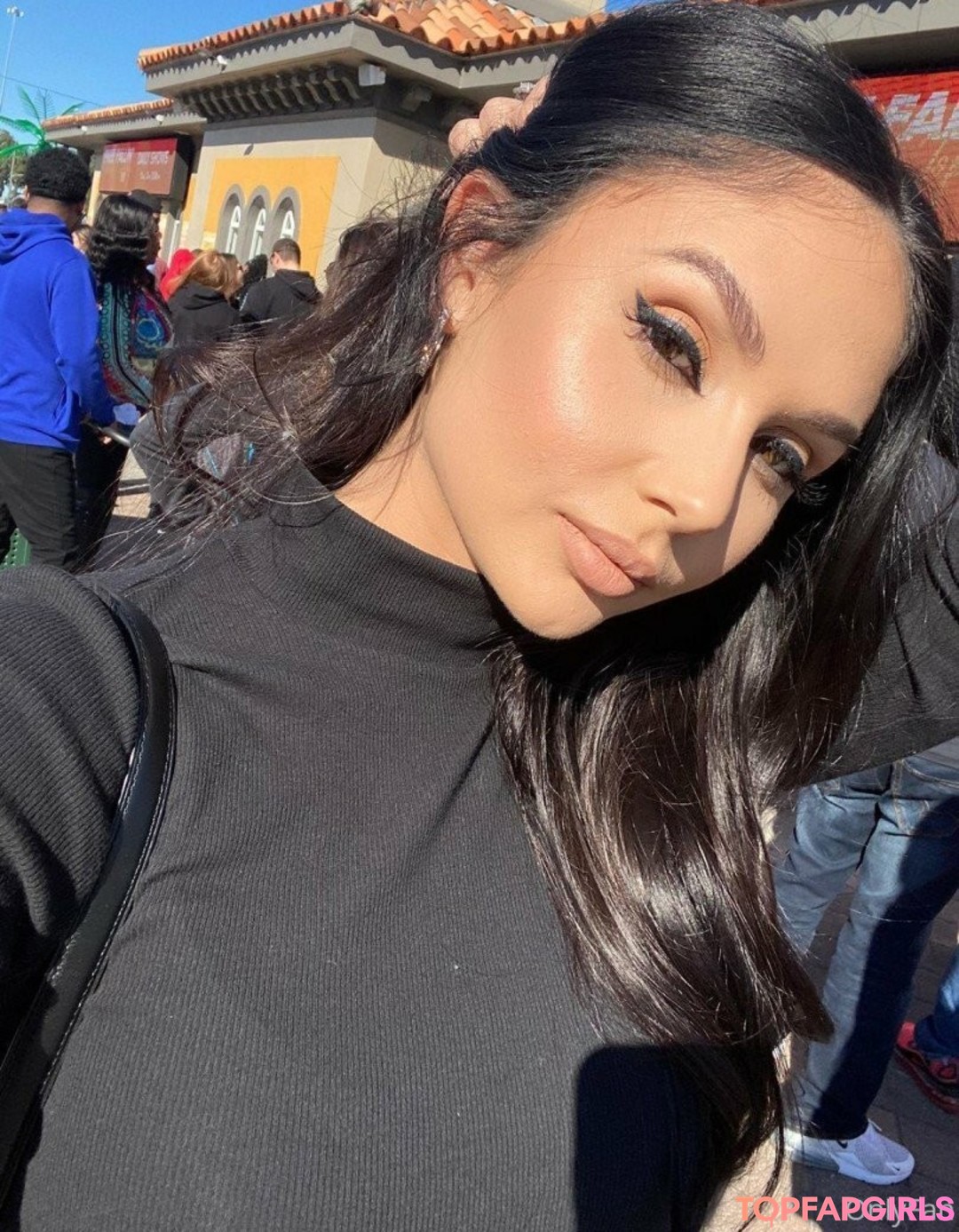 Nacktes geleaktes OnlyFans-Foto von Ariana Marie #803