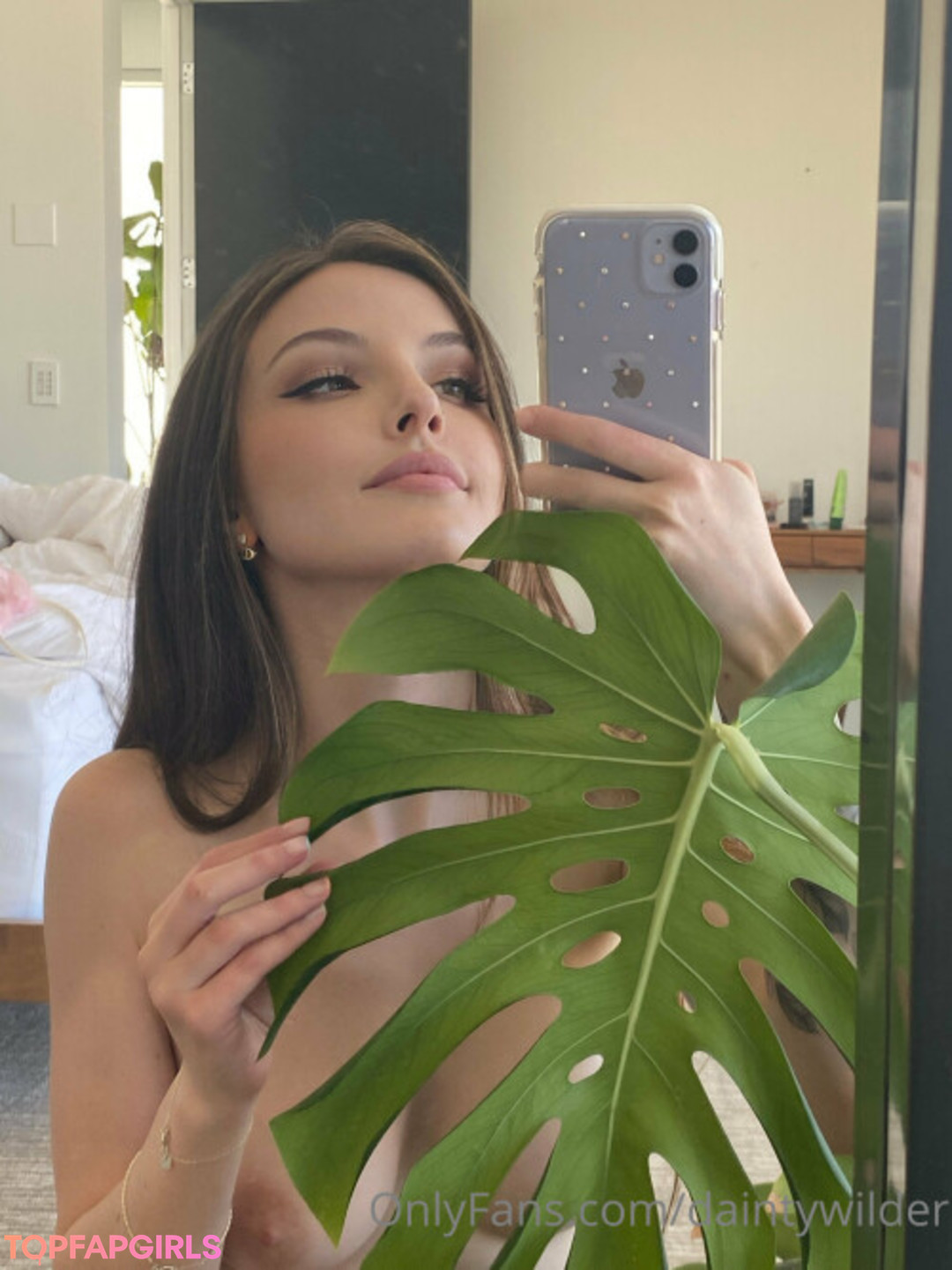 Nacktes geleaktes OnlyFans-Foto von Dainty Wilder #2387