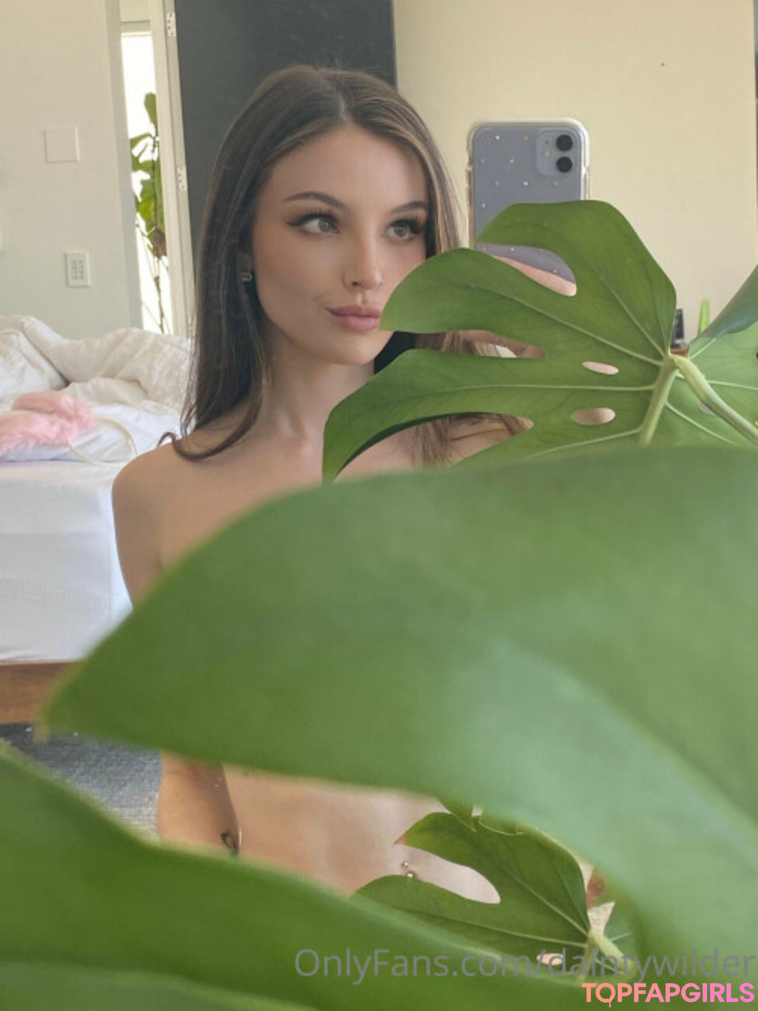 Nacktes geleaktes OnlyFans-Foto von Dainty Wilder #2676