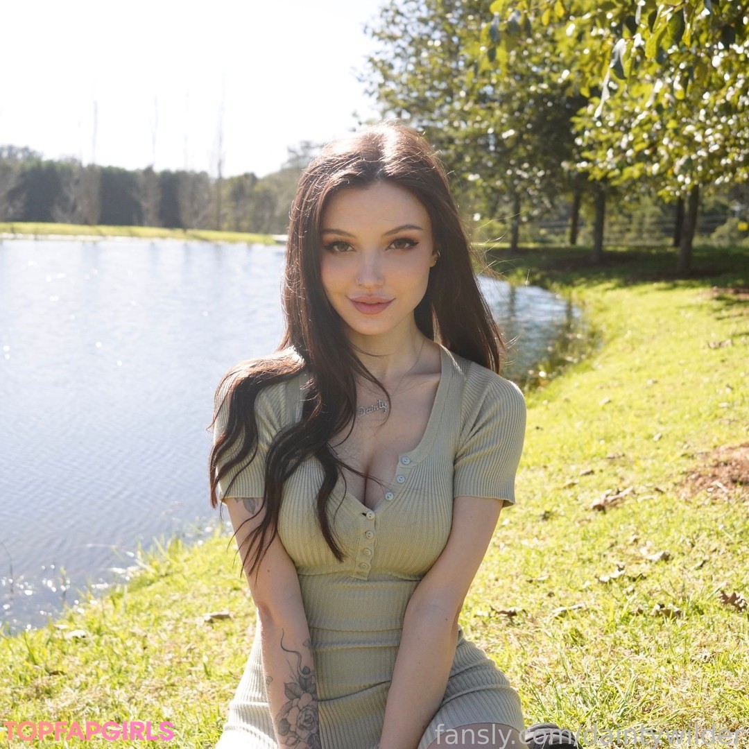 Nacktes geleaktes OnlyFans-Foto von Dainty Wilder #4895