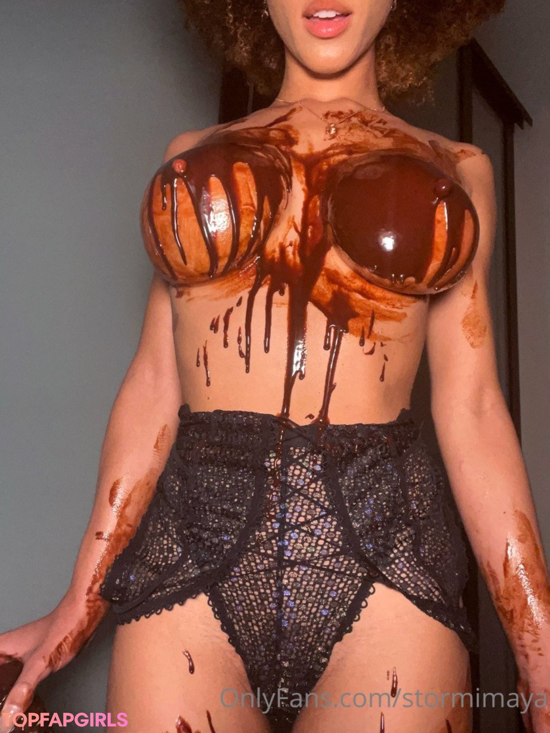 Nacktes geleaktes OnlyFans-Foto von Stormi Maya #1132