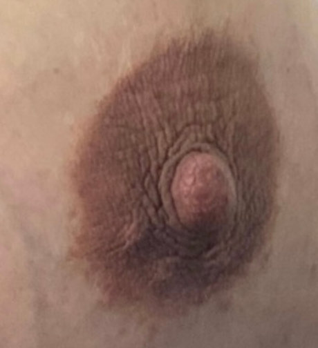 Nacktes geleaktes OnlyFans-Foto von Leanne Crow