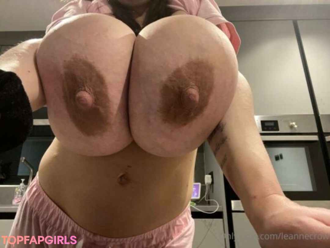 Nacktes geleaktes OnlyFans-Foto von Leanne Crow #44