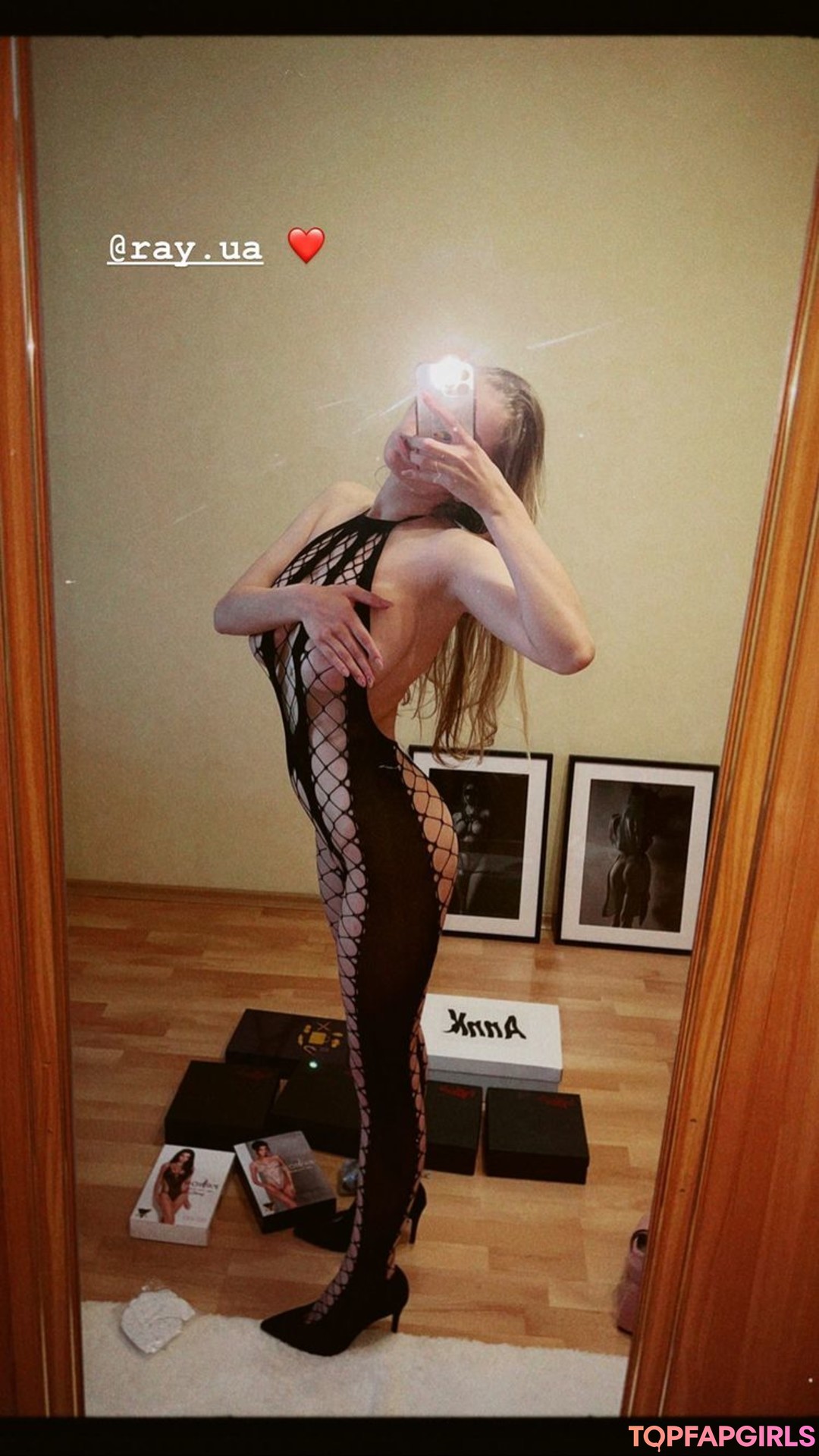 Nacktes geleaktes OnlyFans-Foto von Mila Amour #1050
