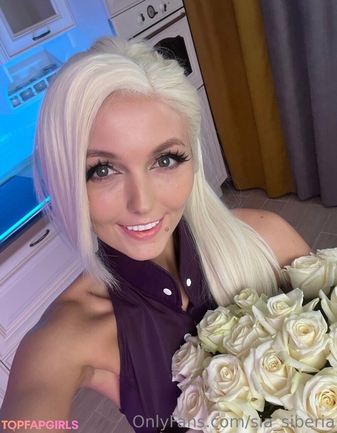 Nacktes geleaktes OnlyFans-Foto von Sia Siberia #3132