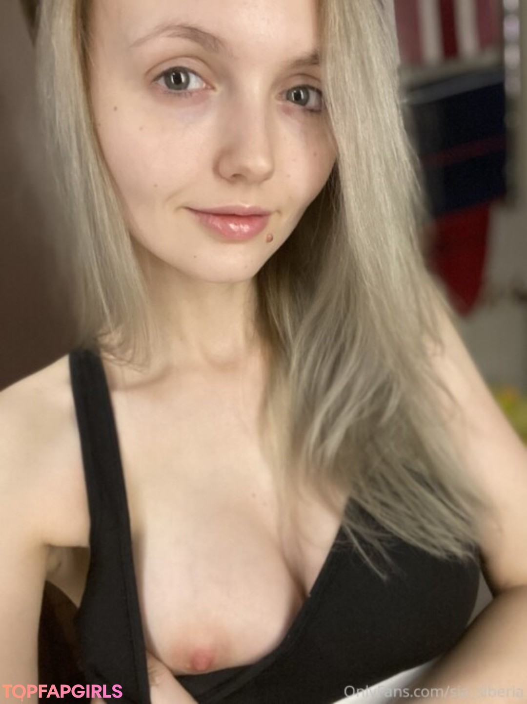 Nacktes geleaktes OnlyFans-Foto von Sia Siberia #19