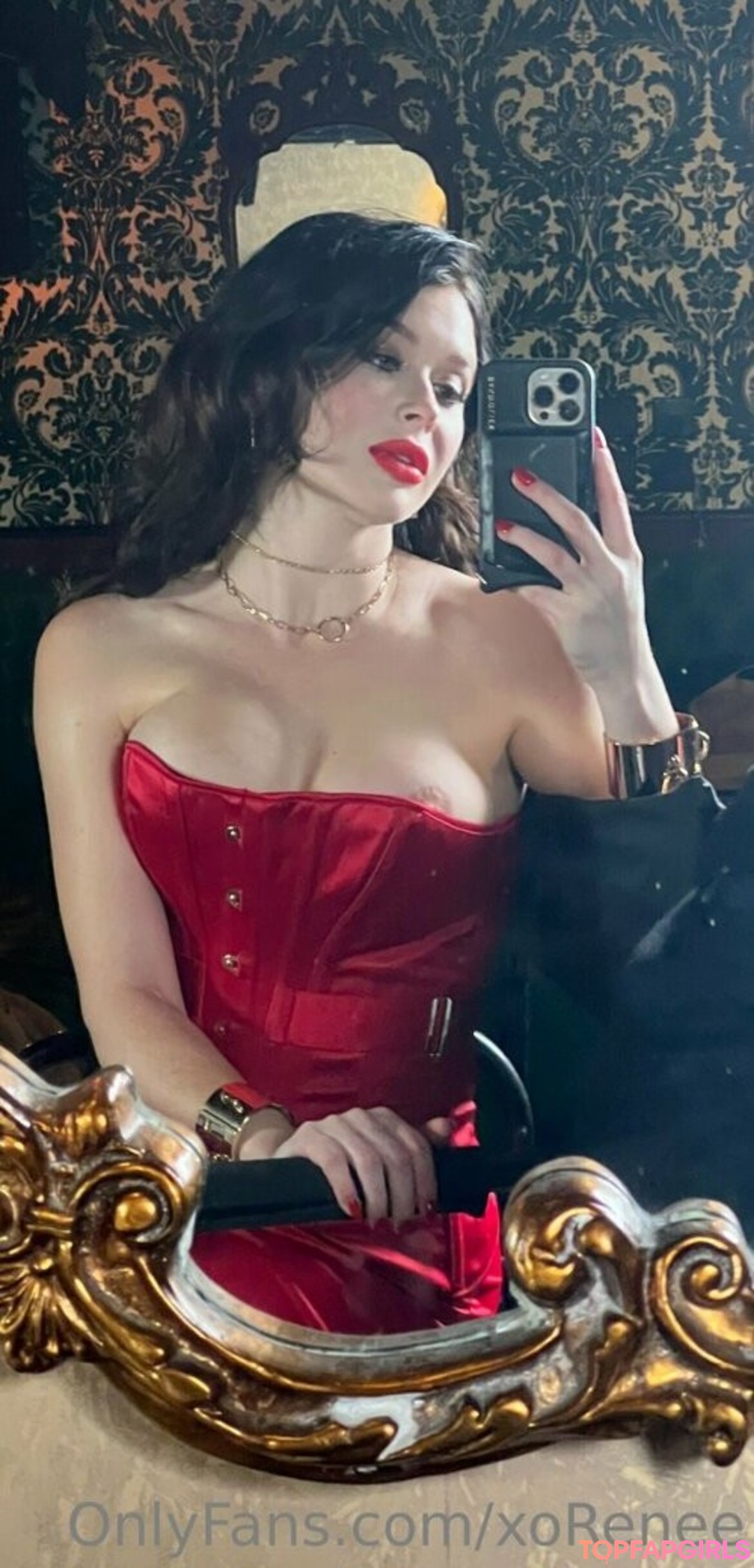 Nacktes geleaktes OnlyFans-Foto von Renee Olstead #1393