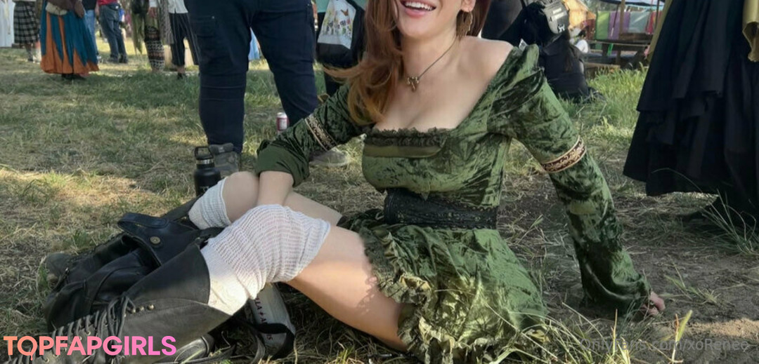 Nacktes geleaktes OnlyFans-Foto von Renee Olstead #1746