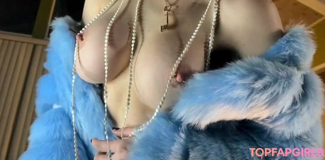 Nacktes geleaktes OnlyFans-Foto von Renee Olstead #1770