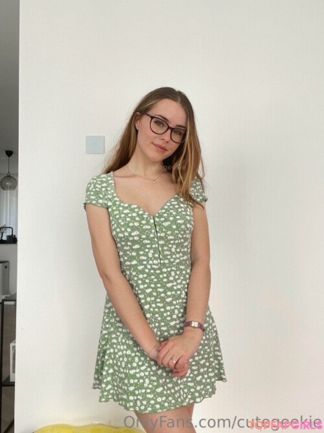 Nacktes geleaktes OnlyFans-Foto von Cutegeekie #193
