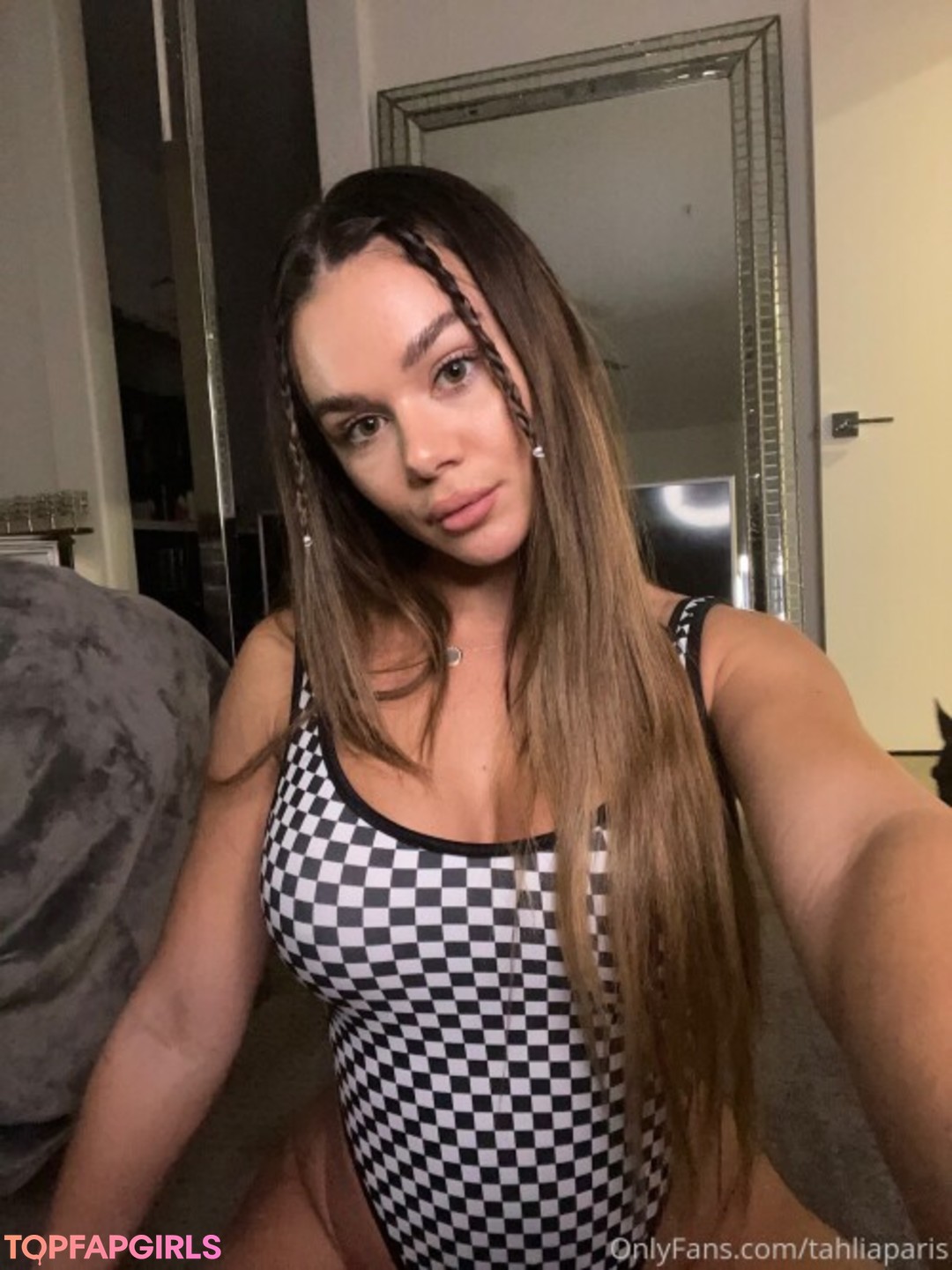 Nacktes geleaktes OnlyFans-Foto von Tahlia Paris #251