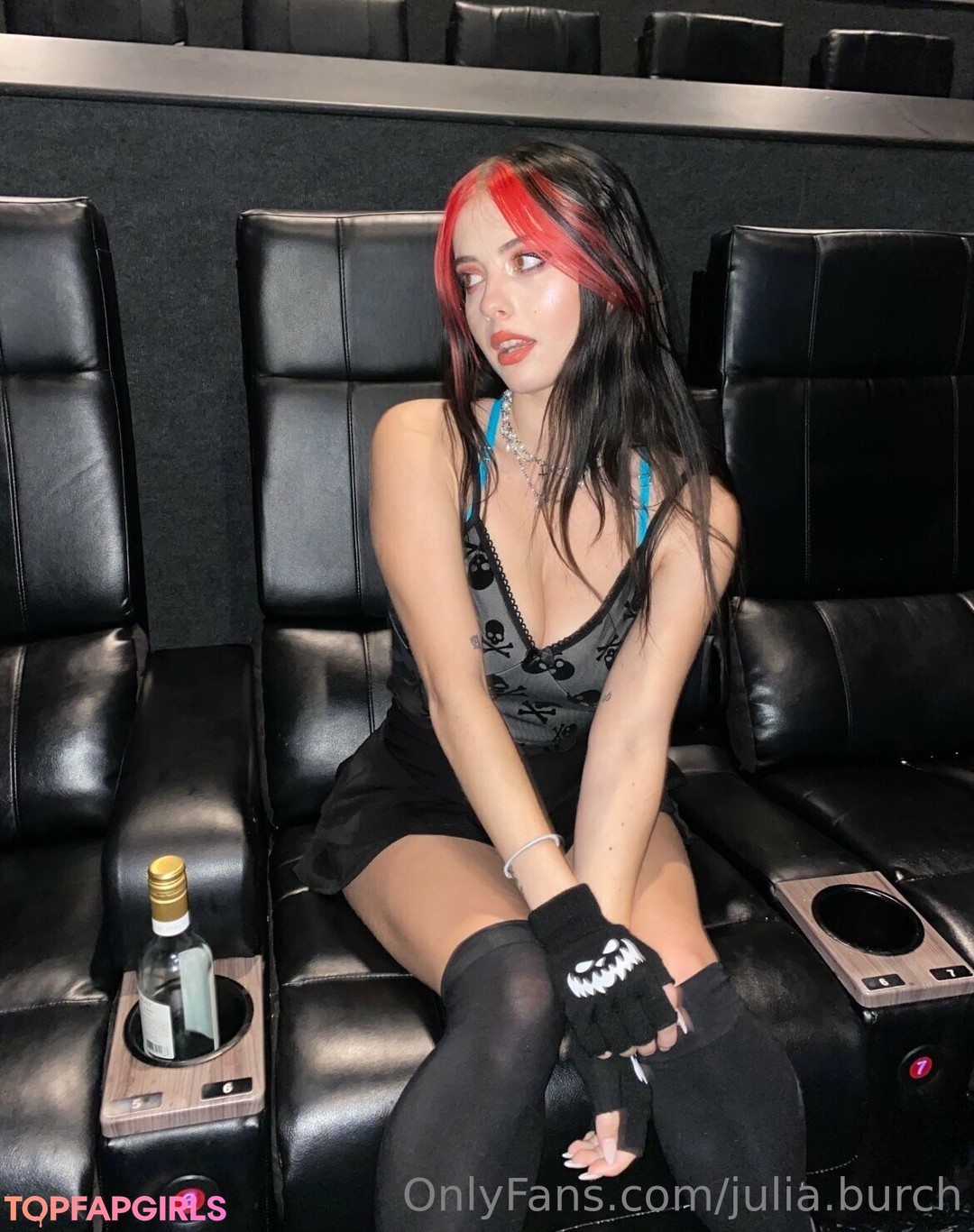 Nacktes geleaktes OnlyFans-Foto von Burch Twins #1316