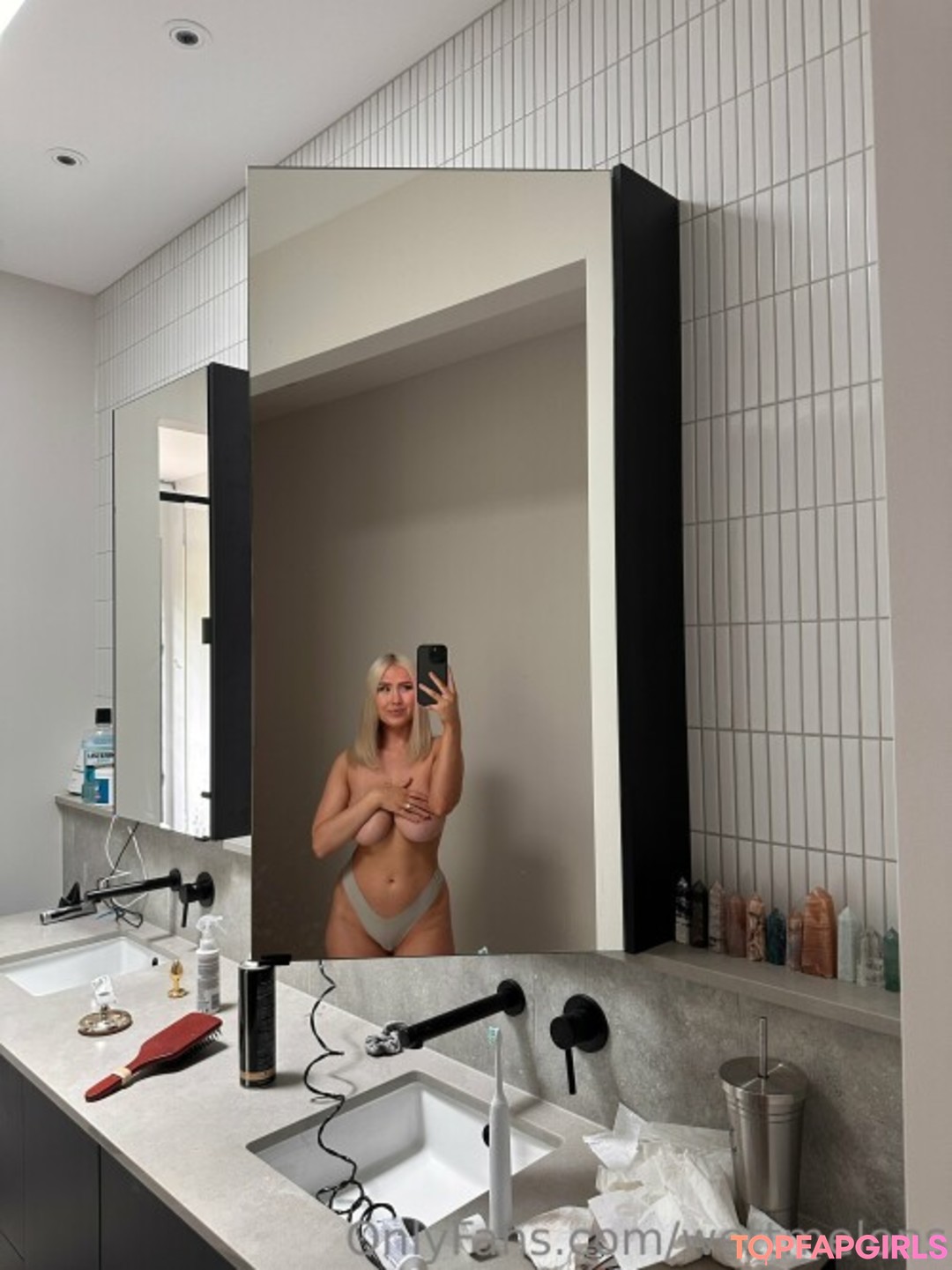 Nacktes geleaktes OnlyFans-Foto von Wettmelons #197