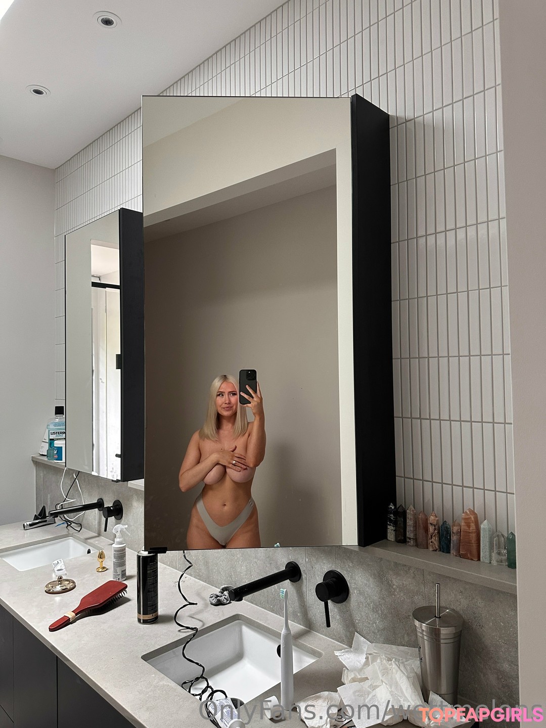 Nacktes geleaktes OnlyFans-Foto von Wettmelons #2686