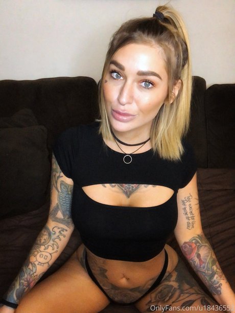 Kleio Valentien