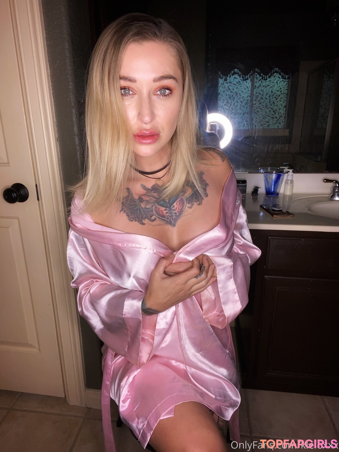 Nacktes geleaktes OnlyFans-Foto von Kleio Valentien #36