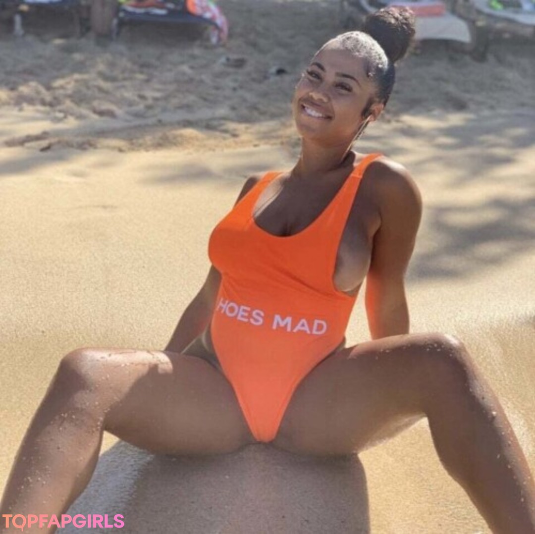 Nacktes geleaktes OnlyFans-Foto von Yasmine Lopez #2