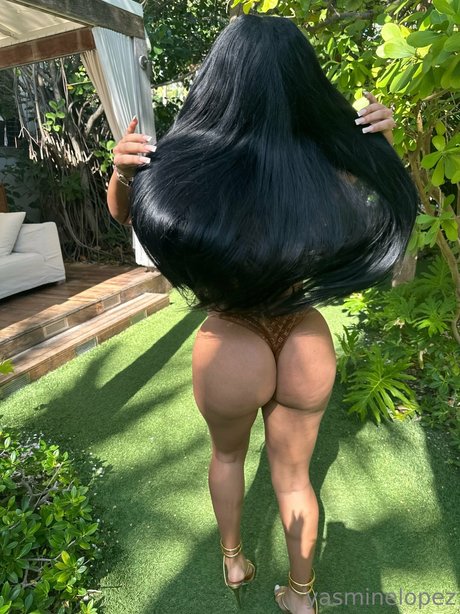 Yasmine Lopez