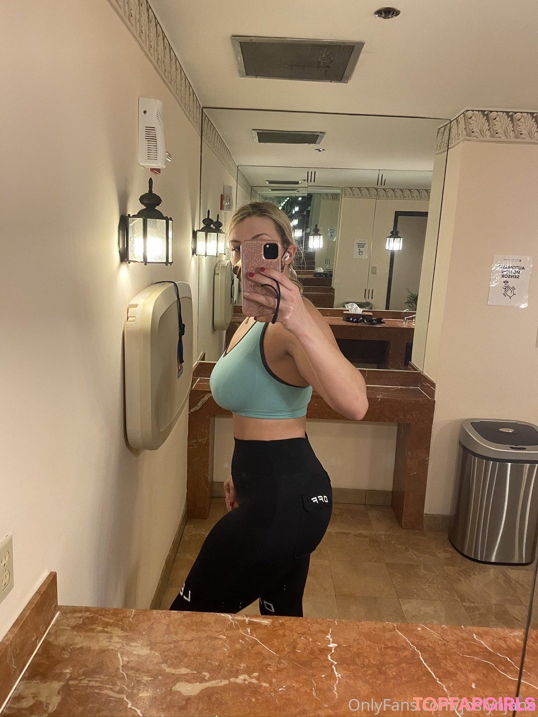 Nacktes geleaktes OnlyFans-Foto von Joslyn Jane #908