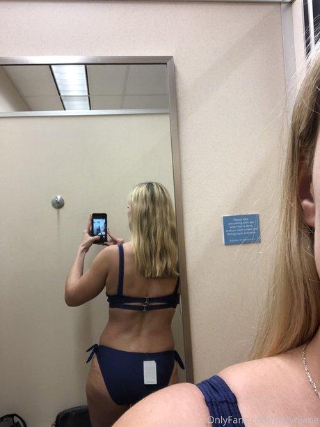 Joslyn Jane
