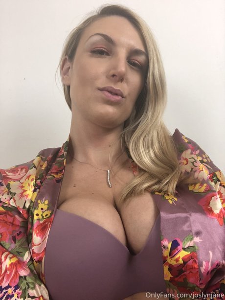 Joslyn Jane