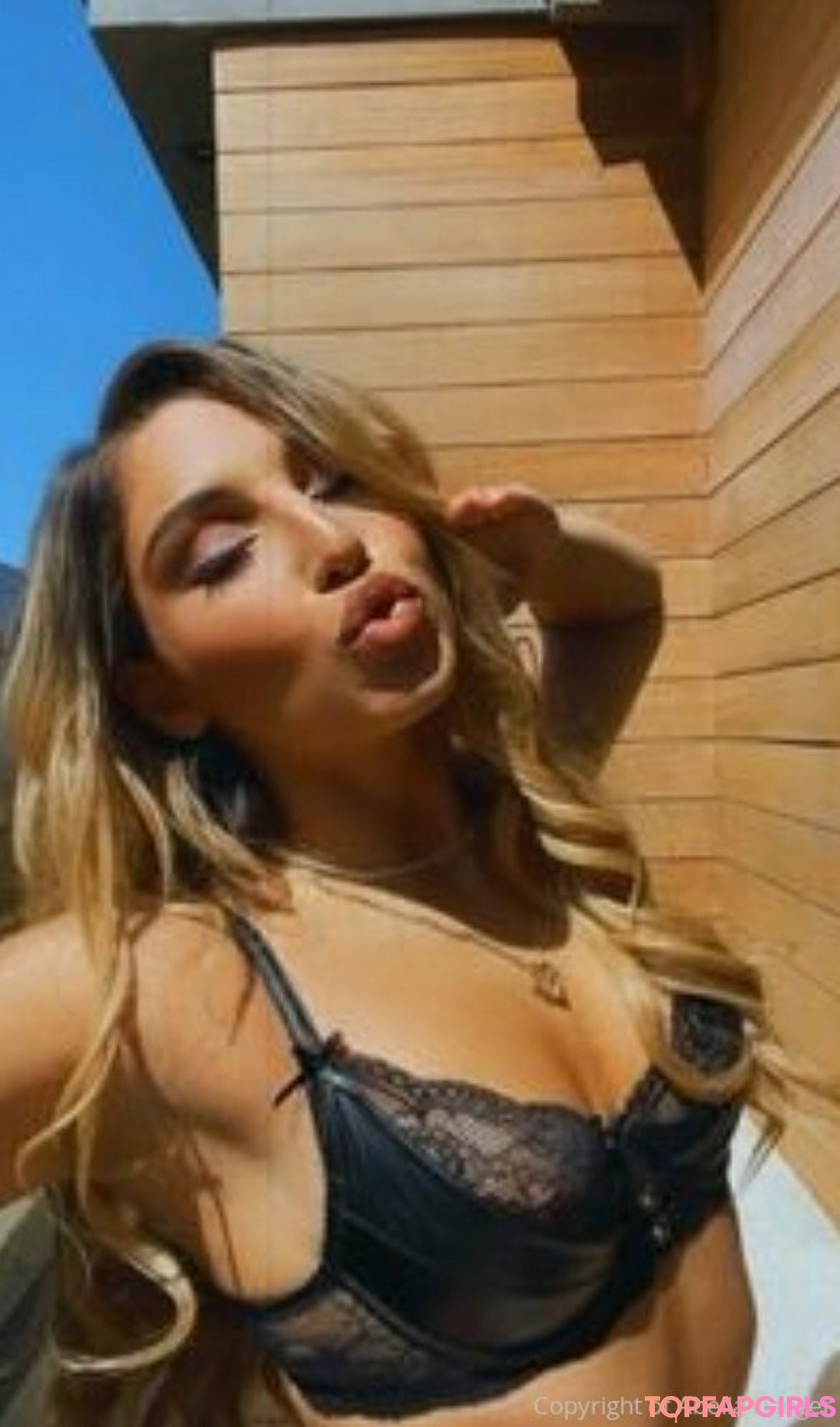 Nacktes geleaktes OnlyFans-Foto von Abella Danger #1319