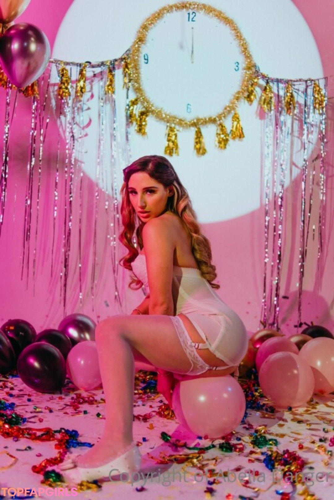 Nacktes geleaktes OnlyFans-Foto von Abella Danger #380