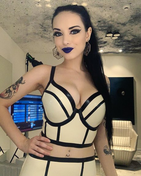 Ruby Alexia