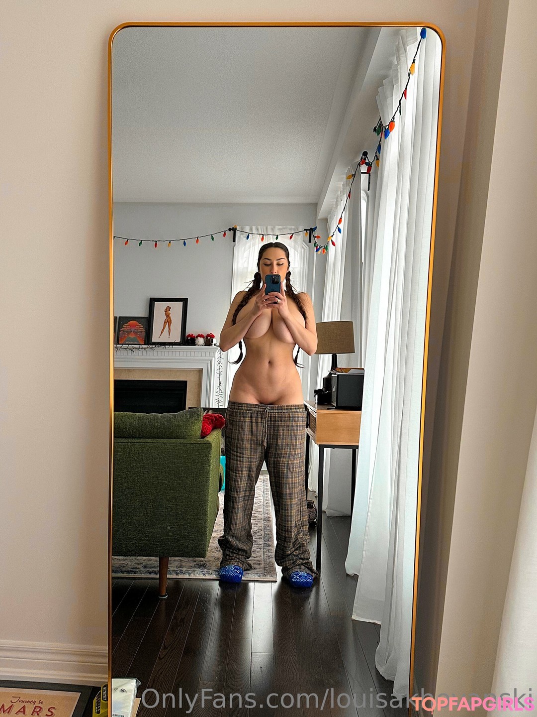 Nacktes geleaktes OnlyFans-Foto von Louisa Khovanski #881